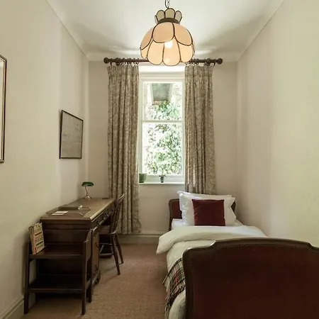 Woodlands House Giggleswick