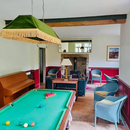 Woodlands House 펜션 *