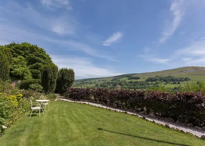 Holiday home Woodlands House *