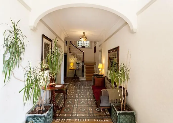 Holiday home Woodlands House