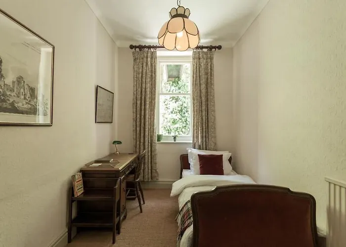 Woodlands House Giggleswick