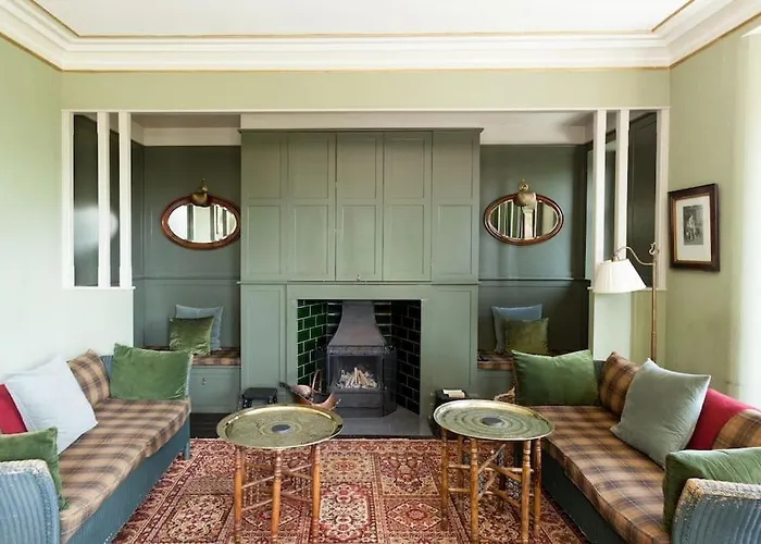 Holiday home Woodlands House *