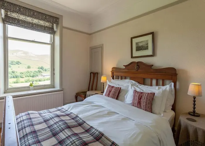 Holiday home Woodlands House