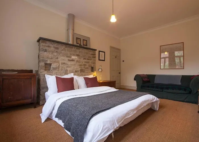 Holiday home Woodlands House